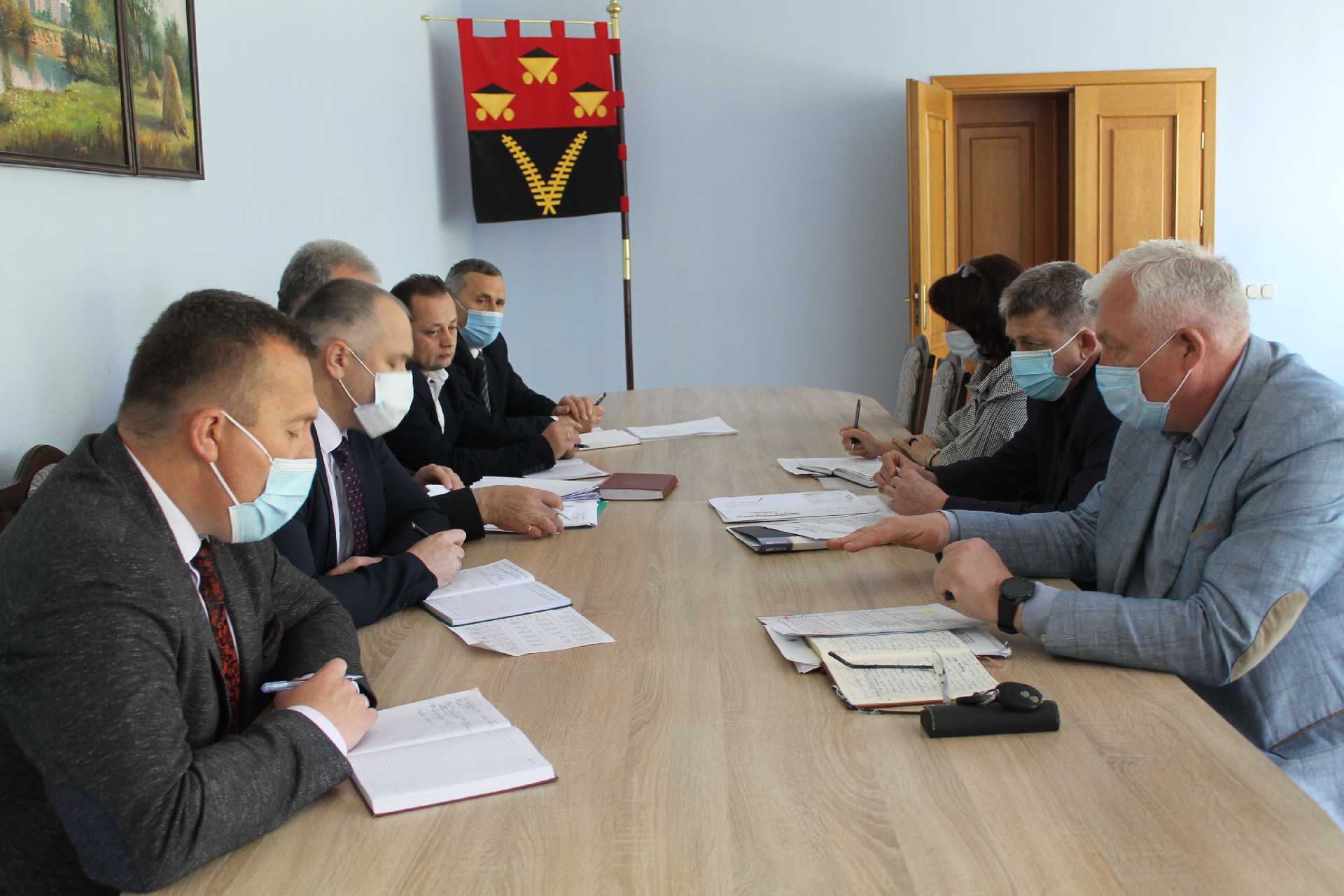 Проблематику Червоноградської громади обговорили посадовці міської ради та районної державної адміністрації