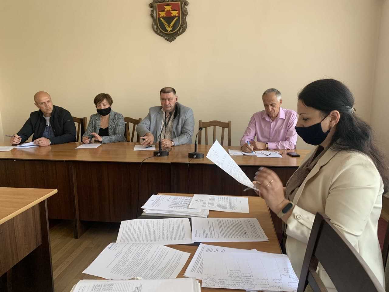 Хто візьме участь у конкурсі на посади директорів шкіл?