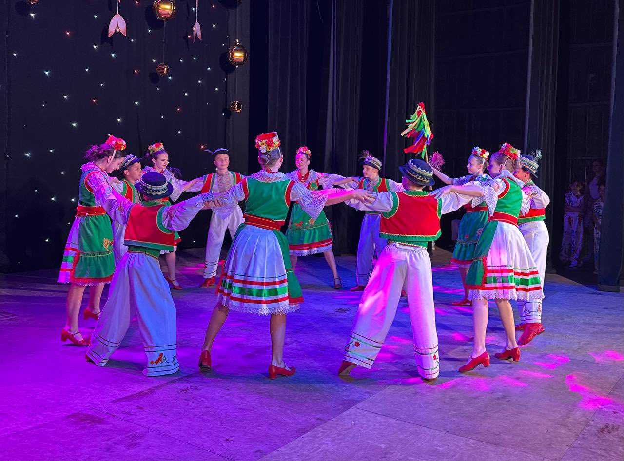 Концерт у Народному домі зібрав для наших захисників 32 555 грн