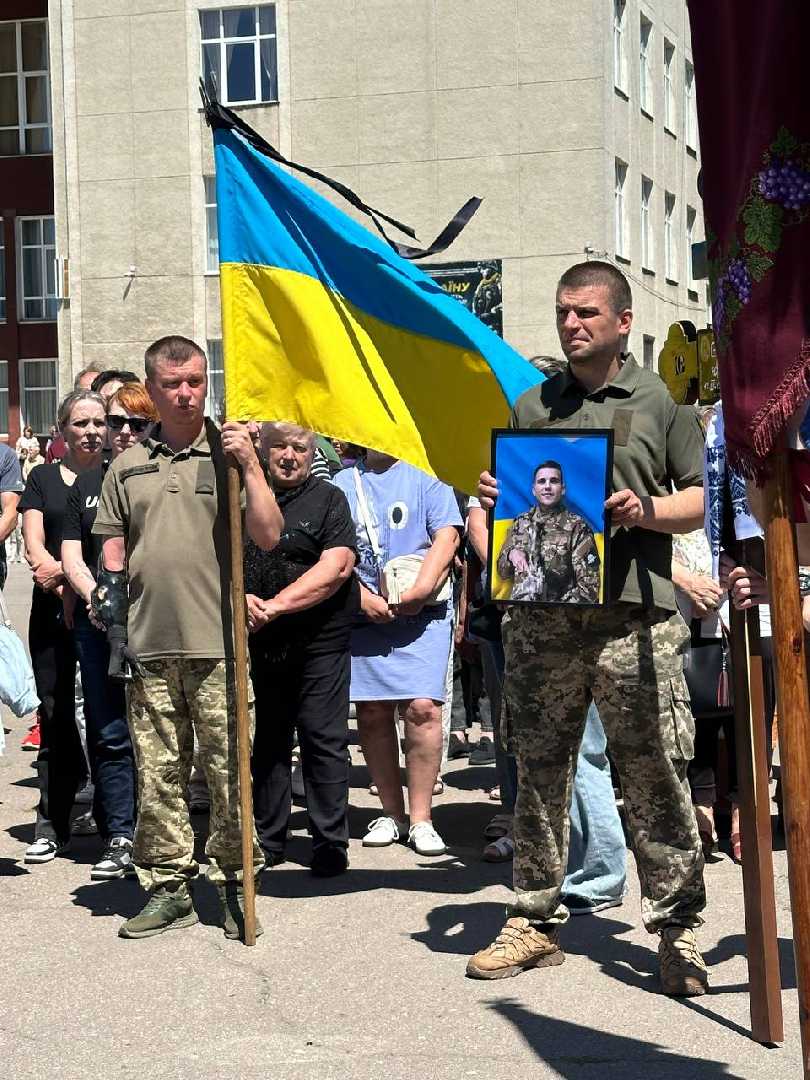 Шептицький прощається із 30-річним захисником Віталієм Ванкевичем.