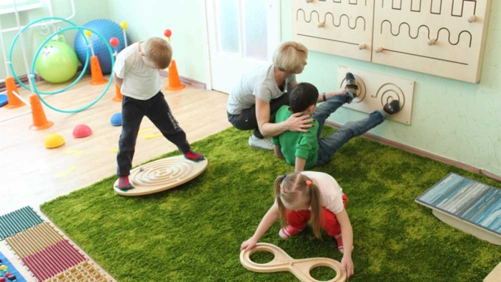 РЕАБІЛІТАЦІЯ ДІТЕЙ З ІНВАЛІДНІСТЮ