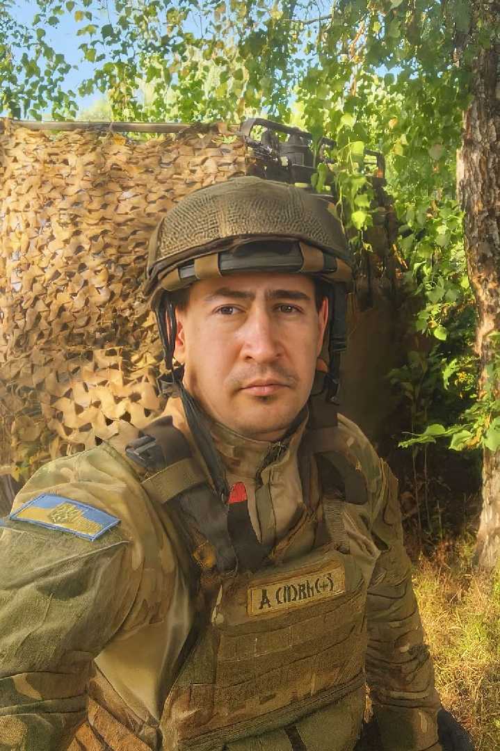 Рідні Героя Юрія Саєнка просять підтримати петицію про присвоєння йому звання Герой України (посмертно).