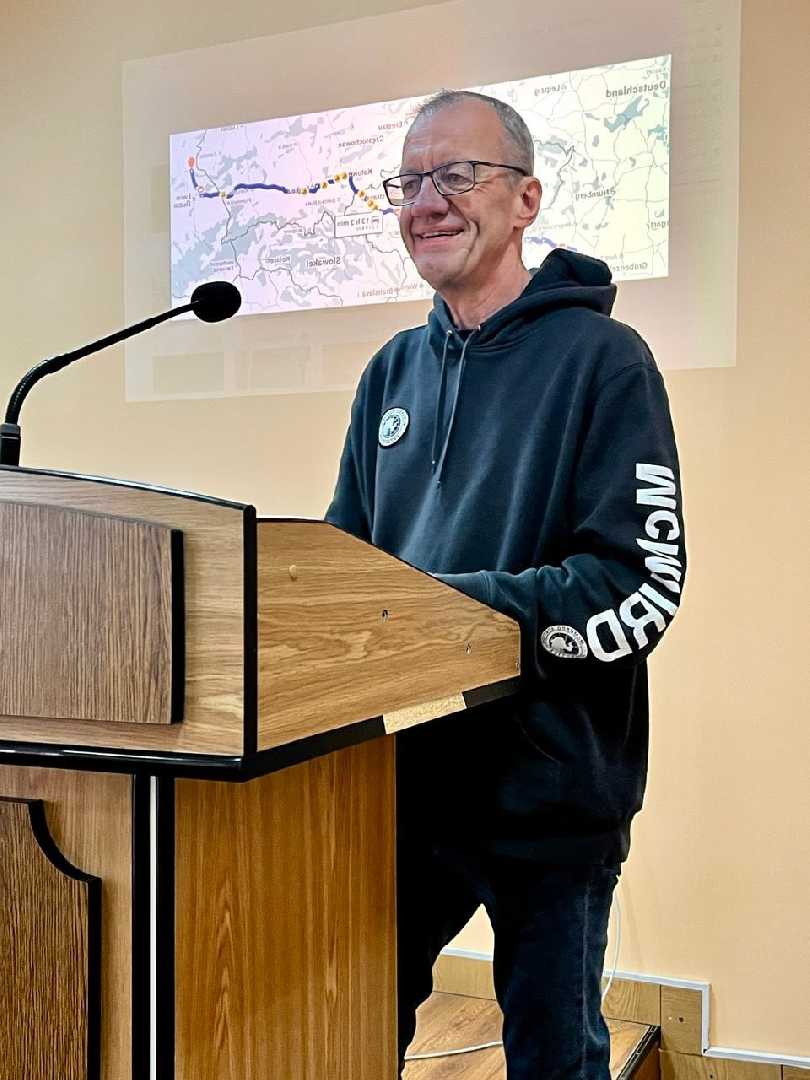 Німецький волонтер Ульріх Фоесмайєр зустрівся з громадою Шептицького під час чергового візиту