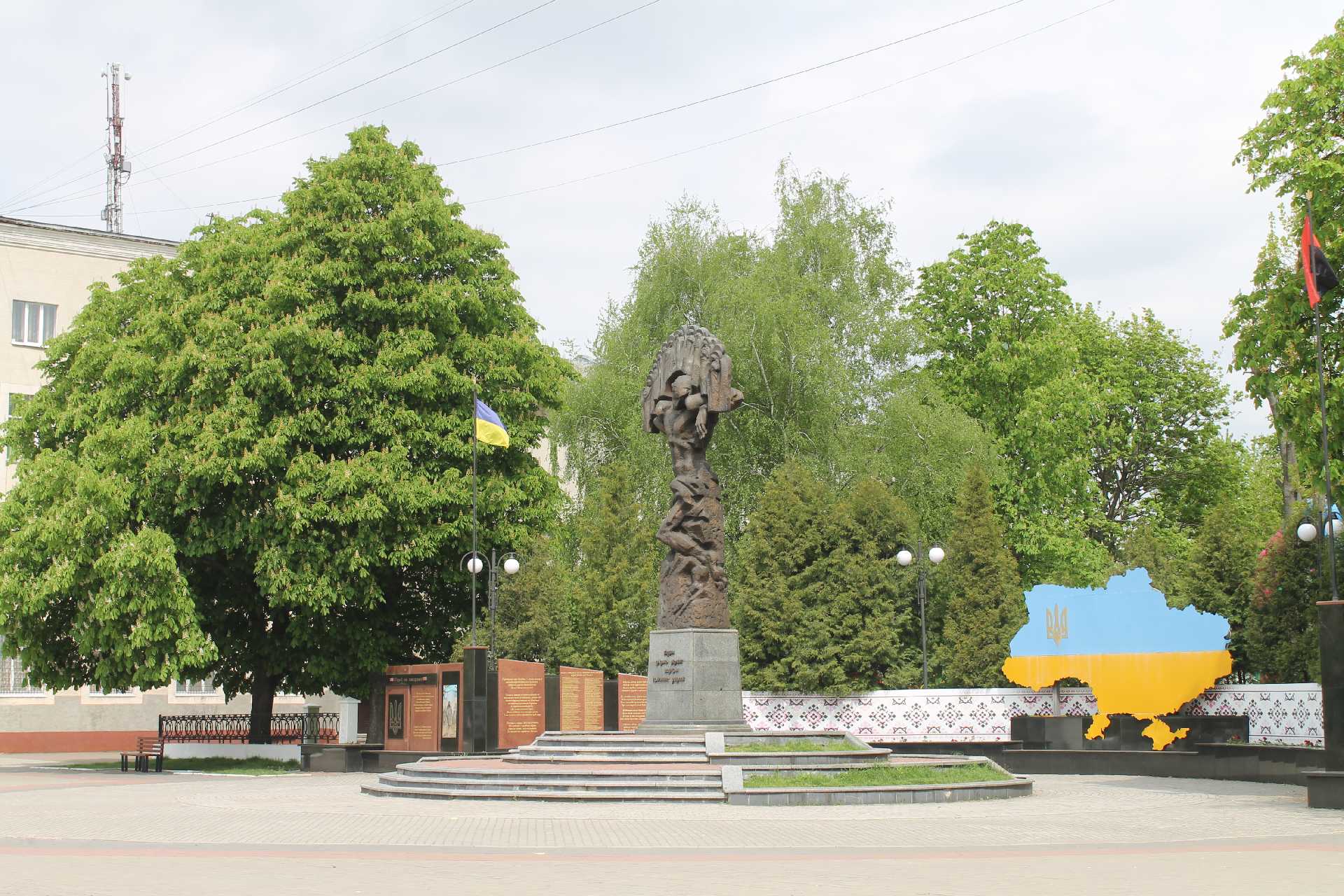 Коротко про нараду міського голови з керівниками державних служб та комунальних підприємств