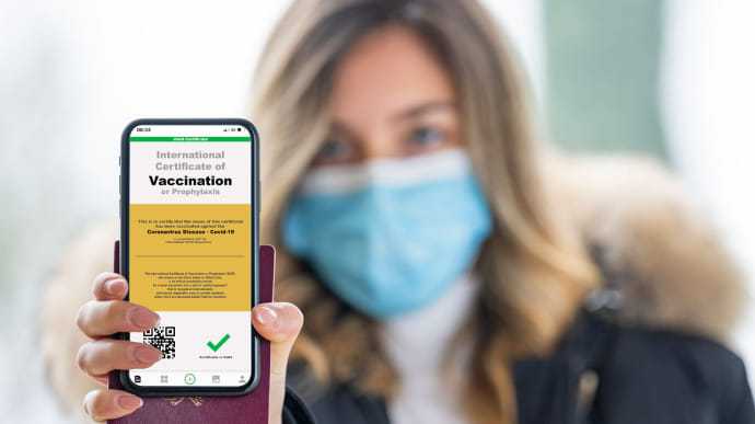 Як працюватимуть “жовті” та “зелені” внутрішні СOVID-сертифікати в Дії?