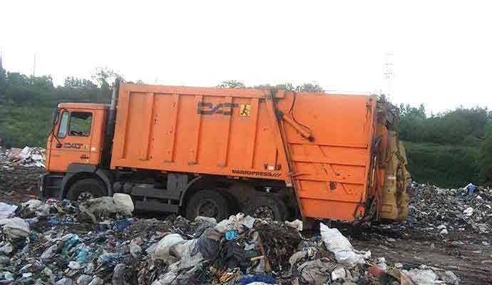 Члени виконкому погодили рішення про зниження тарифів на вивіз сміття